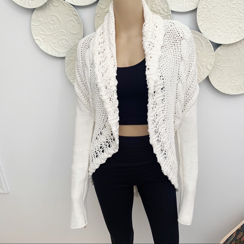IINC Sweater Medium